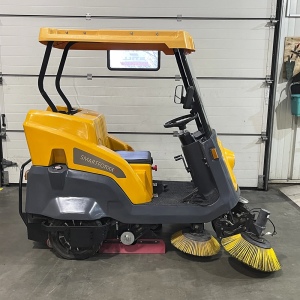 Подметальная машина БУ Smartforxx C170, 2023